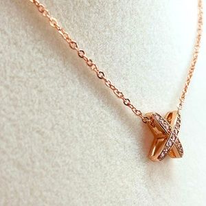 14k Rose Gold Plated Cubic Zirconia Pendant Necklace.  Chain: 45cm